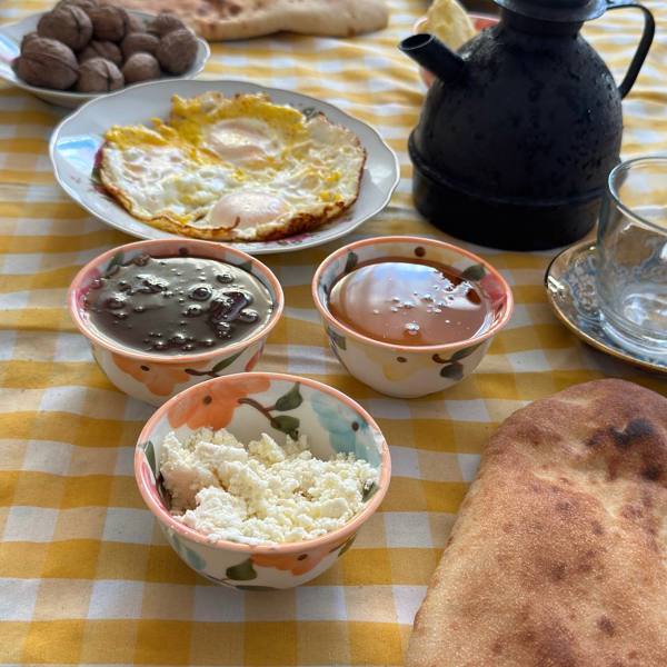 پنیر خیکی   